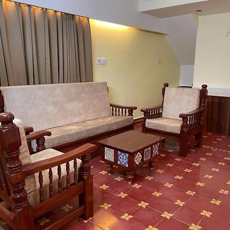 Viswa Residency Srirangam - Heritage Rooms Tiruchirappalli Extérieur photo